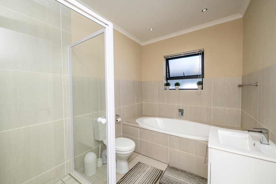 3 Bedroom Property for Sale in Brackenfell South Western Cape